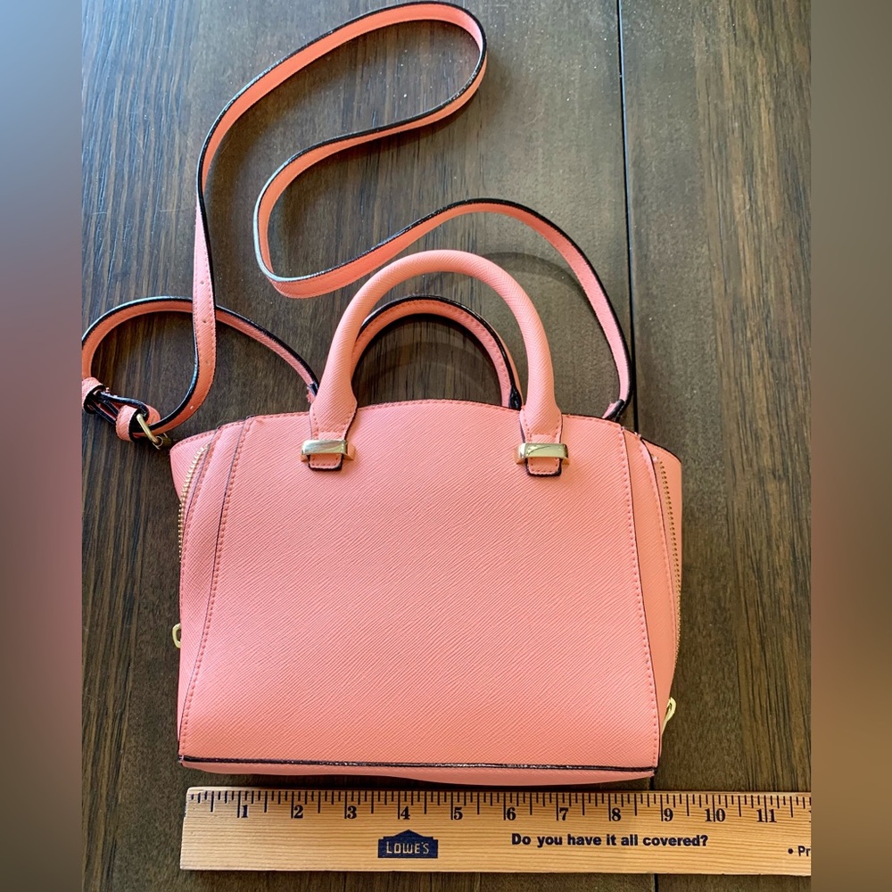 Crossbody Purse - Picture 3 of 14